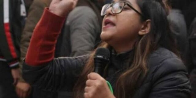 Safoora Zargar: Αντιδράσεις για τη φυλάκιση εγκύου φοιτήτριας στην Ινδία