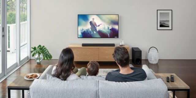 Η Sony ενισχύει την κατηγορία των soundbar με δύο νέα μοντέλα HT-G700 και HT-S20R