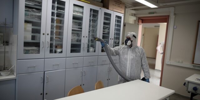 Υπουργείο Υγείας για άνοιγμα σχολείων: “Οι γονείς να μην πιστεύουν τα fake news που διαβάζουν στο διαδίκτυο”