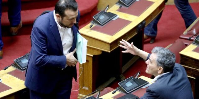 Τσακαλώτος-Παππάς: Πρωταθλήτρια η Ελλάδα στις προβλέψεις για ύφεση και ανεργία με ευθύνη της κυβέρνησης