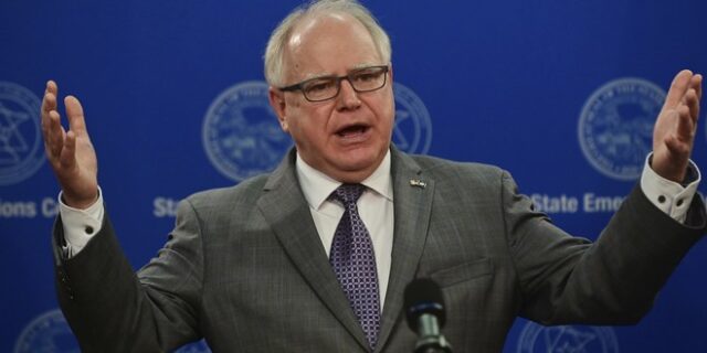 Τζορτζ Φλόιντ: Αποκατάσταση της τάξης και έπειτα των φυλετικών διακρίσεων θέλει ο κυβερνήτης της Μινεσότα