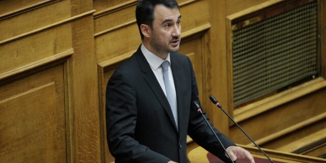 Χαρίτσης: “Η κρίση σχετίζεται και με τις αδιέξοδες κυβερνητικές πολιτικές”