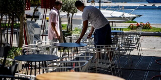 ΣΥΡΙΖΑ: “Να ανοίξει ελεγχόμενα και με πρωτόκολλα σε εξωτερικούς χώρους η εστίαση”