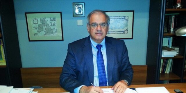 Δημήτρης Χατζηγεωργίου: Ο λοιμωξιολόγος που μας ενημέρωσε αντί του Σ. Τσιόδρα