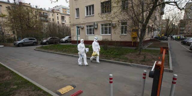 Κορονοϊός: Αρνητικό ρεκόρ η Ρωσία – Σχεδόν 10.000 κρούσματα σε ένα 24ωρο