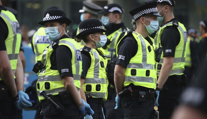 Βρετανία: Επίθεση με μαχαίρι στο Ρέντινγκ – Τρεις νεκροί και 2 τραυματίες