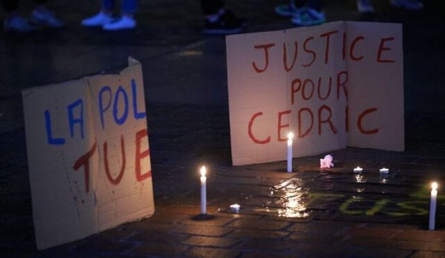 Γαλλία: Έρευνα για τον μαρτυρικό θάνατο ντελιβερά την ώρα της σύλληψής του