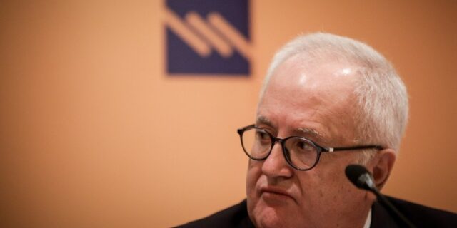 Τραπεζίτες: Ρευστότητα 15-20 δισ. στην Οικονομία – Διαχειρίσιμο το πρόβλημα των κόκκινων δανείων