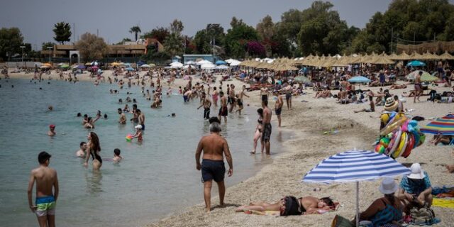 Κορονοϊός: Δύσκολος συνδυασμός ο τουρισμός και η τήρηση των μέτρων