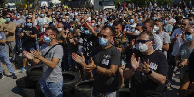 Nissan: Υψηλό το κόστος από το κλείσιμο των εργοστασίων στη Βαρκελώνη