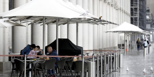 Αυστραλία – Κορονοϊός: Εξετάζουν επαναφορά μετρών μετά την ραγδαία αύξηση των κορυσμάτων