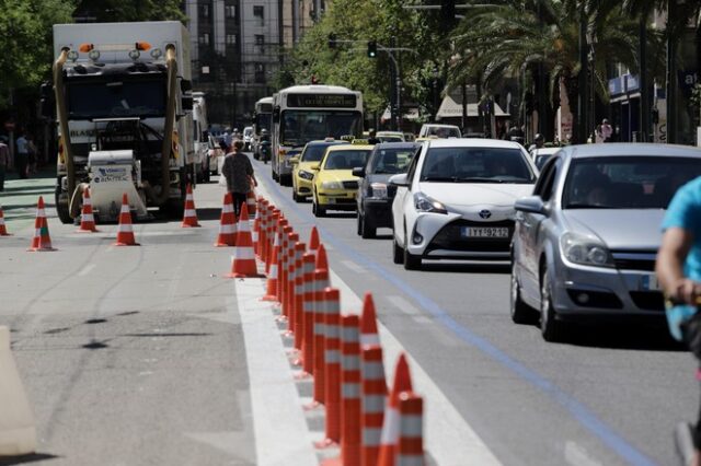 Κίνηση στους δρόμους: Τροχαίο στον Κηφισό – Μποτιλιάρισμα σε κεντρικά σημεία