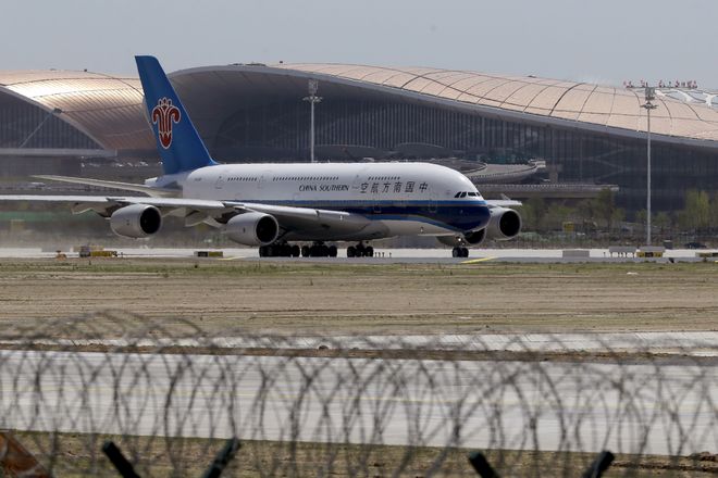 Μπλόκο της Ουάσινγκτον σε πτήσεις κινεζικών εταιριών από και προς τις ΗΠΑ