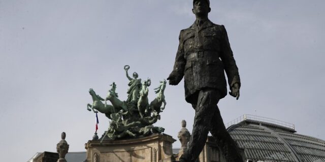 Γαλλία: Βανδάλισαν προτομή του Σαρλ ντε Γκολ