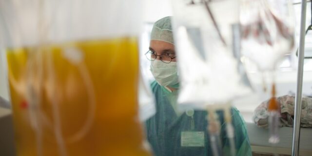 Γερμανία: Συνελήφθη Σύρος γιατρός με κατηγορίες για “έγκλημα κατά της ανθρωπότητας”