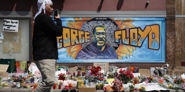 Τζορτζ Φλόιντ: “Ο θάνατος του προκλήθηκε από έλλειψη οξυγόνου”