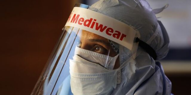 Κορονοϊός: Άλλοι 2.000 νεκροί στην Ινδία