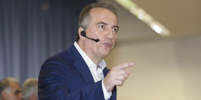 Καλαφάτης προς Άγκυρα: “Ας το σκεφτεί καλά πριν ανοίξει την πόρτα του φρενοκομείου”