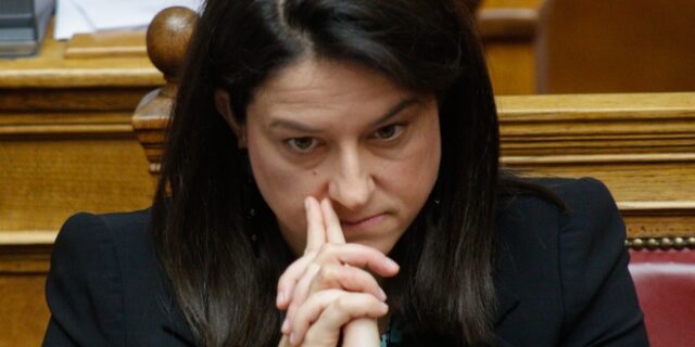 Κεραμέως: Η Ελλάδα παρουσιάζει σημαντική υστέρηση των μαθητών της