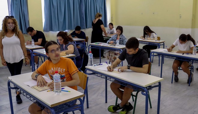 Πανελλήνιες 2020: Οι απαντήσεις σε Μαθηματικά και Αρχαία Ελληνικά