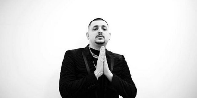 Mad Clip: Κάποτε τα κοριτσάκια τσίριζαν για τον Ρουβά, τώρα τσιρίζουν για εμάς