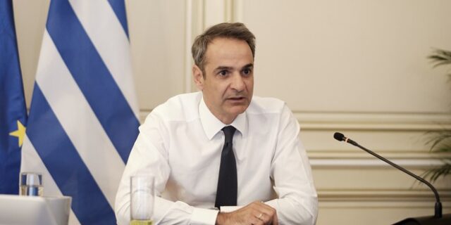 Μητσοτάκης: “Οι κυβερνητικές αποφάσεις πρέπει να ακούν την επιστήμη”