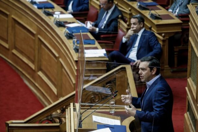 “Τζαρτζάρισμα” Μητσοτάκη – Τσίπρα στην “περιοχή” του πολιτικού κέντρου