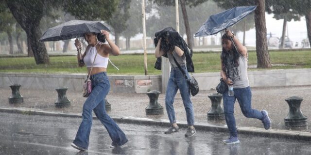 Έκτακτο δελτίο επιδείνωσης καιρού: Έρχονται βροχές, καταιγίδες και χαλάζι