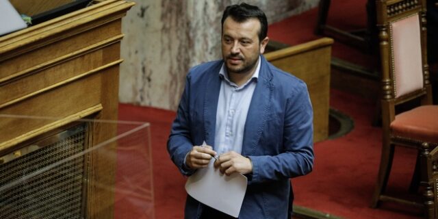 ΣΥΡΙΖΑ: Πώς ο Παππάς έβγαλε από τη δύσκολη θέση τα μέλη του ΠΣ-Βαρύ το κλίμα