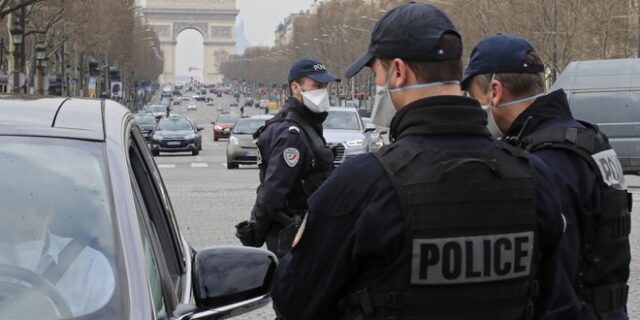 Λήξη συναγερμού στο Παρίσι: Αβάσιμες οι αναφορές για ένοπλο
