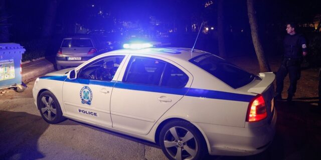 Θησείο: Συνελήφθησαν ανήλικοι με μπουκάλια βενζίνης – Στόχος τους αστυνομικές δυνάμεις στα Εξάρχεια