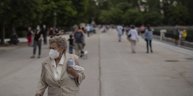 Ισπανία: Ακυρώθηκε παράσταση μετά από διαμαρτυρία για μη τήρηση των μέτρων