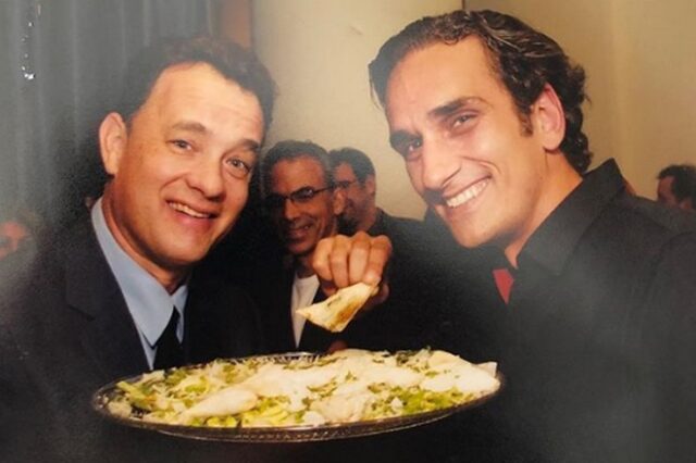 Νίκος Ψαρράς: Όταν έτρωγε σπανακόπιτα με τον Τομ Χανκς στο Χόλιγουντ