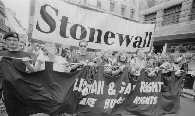 Stonewall: Από την εξέγερση του ’69, στη γέννηση του ΛΟΑΤΚΙ+ κινήματος