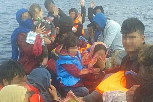 Καταγγελία: Μπαλάκι μεταξύ του ελληνικού και τουρκικού λιμενικού έγιναν 36 πρόσφυγες