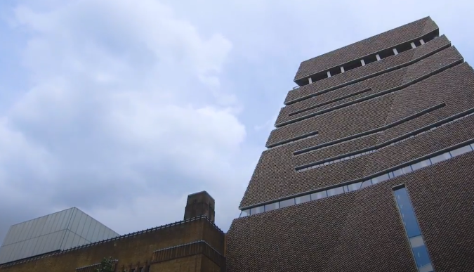 Βρετανία: Ισόβια για το νεαρό που έσπρωξε 6χρονο από τον 10ο όροφο του Tate Modern