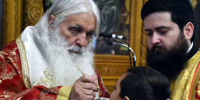Ιερά Σύνοδος: Αδιαπραγμάτευτη η Θεία Κοινωνία – Καταδικάζουμε τη Γιόγκα