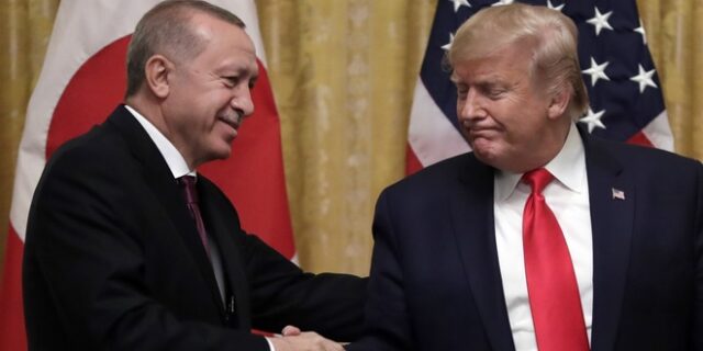 Τραμπ: “Τα πάω καλύτερα με κακούς και σκληρούς ηγέτες όπως ο Ερντογάν”