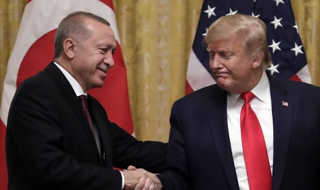Τραμπ: “Τα πάω καλύτερα με κακούς και σκληρούς ηγέτες όπως ο Ερντογάν”
