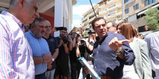 Τσίπρας σε καταστηματάρχες εστίασης: “Δεν αντιμετωπίζεται τέτοια κρίση χωρίς ζεστό χρήμα”
