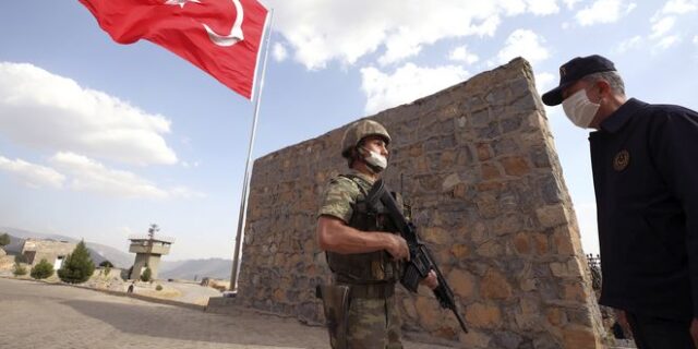 Τουρκία: Ένας νεκρός και δύο τραυματίες από ιρανικά πυρά