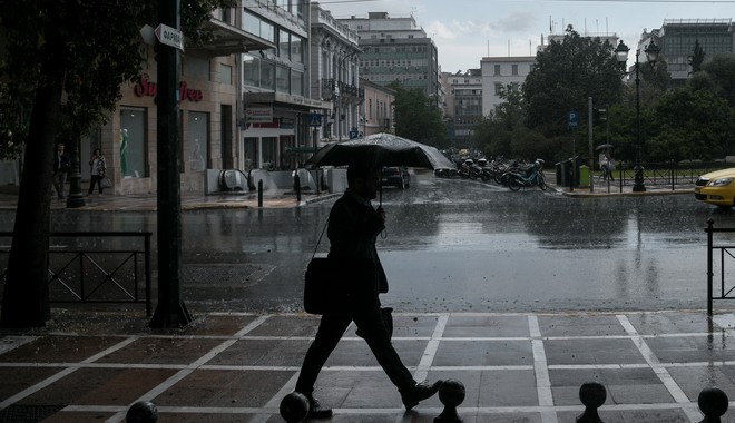 Έκτακτο δελτίο επιδείνωσης καιρού: Έρχονται βροχές και καταιγίδες