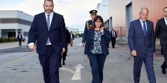 Sunlight: Επίσκεψη της Προέδρου της Δημοκρατίας στη μονάδα ανακύκλωσης μπαταριών στην Κομοτηνή