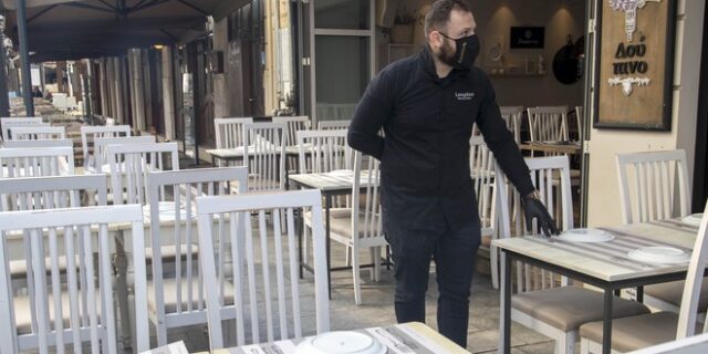 Κορονοϊός: Αυστηροί έλεγχοι και πρόστιμα σε καταστήματα υγειονομικού ενδιαφέροντος