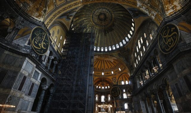 UNESCO σε Τουρκία: “Να μην υπονομεύεται η οικουμενική αξία της Αγίας Σοφίας”