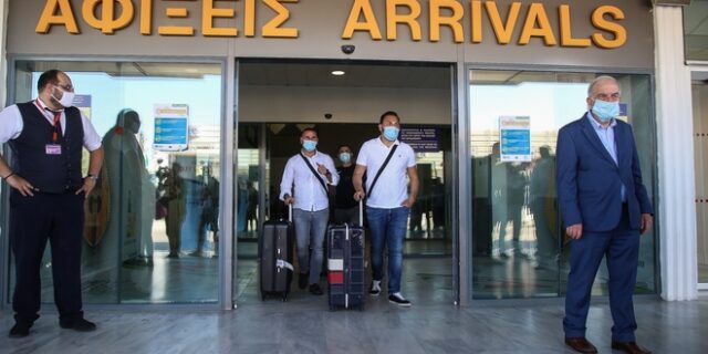 Μέχρι το τέλος Ιουλίου ισχύουν οι επιταγές κοινωνικού τουρισμού 2021-22