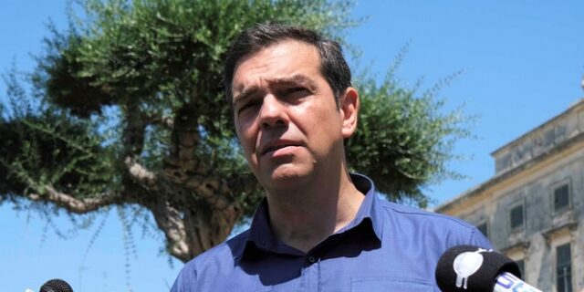 Τσίπρας: Βαθιά ύφεση, περικοπές και μνημονιακές μεταρρυθμίσεις δεν αφήνουν περιθώριο για πανηγυρισμούς