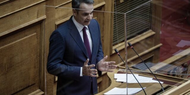Μητσοτάκης: ”Θα υπάρξουν νέα μέτρα στήριξης της εργασίας και της οικονομίας”