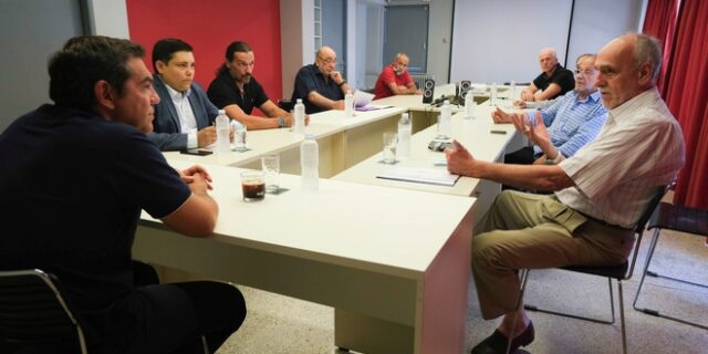 Συνάντηση Τσίπρα με τους επικεφαλής του ΣΕΓΑΣ, της ΚΟΕ και της ΕΙΟ
