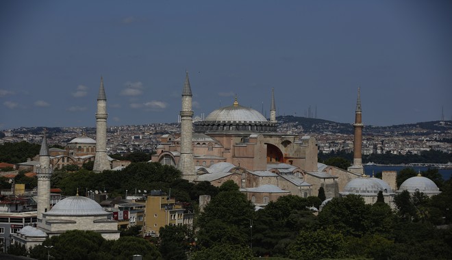 Τουρκικό ΥΠΕΞ: Η Ελλάδα να ξυπνήσει από τα βυζαντινά της όνειρα – Η απάντηση της Αθήνας